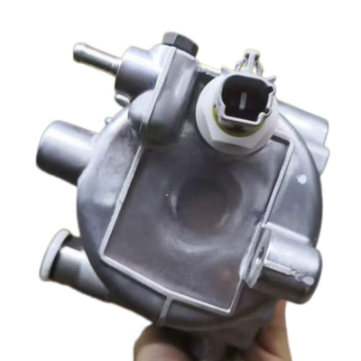 فلتر Assy ؛ الوقود 23300-E0022 لـ HINO 500 AK Series J08C قطع غيار الشاحنات اليابانية