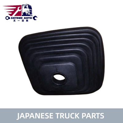 غطاء غبار ذراع ناقل الحركة لقطع غيار شاحنات يابانية S3303-E0010 S3303E0010 لشاحنات HINO 700 قطع غيار محركات Hino