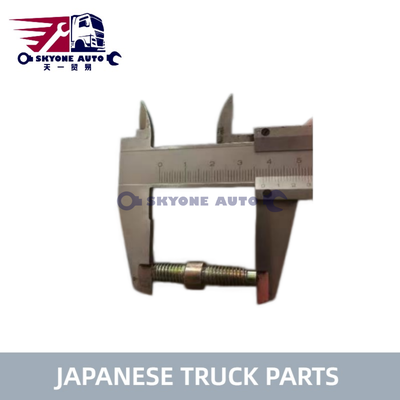 قطع غيار الشاحنات اليابانية Oil Pan Stud 8-97190392-0 8971903920 لـ ISUZU NPR75 4HK1-T Truck ISUZU TRUCK PARTS