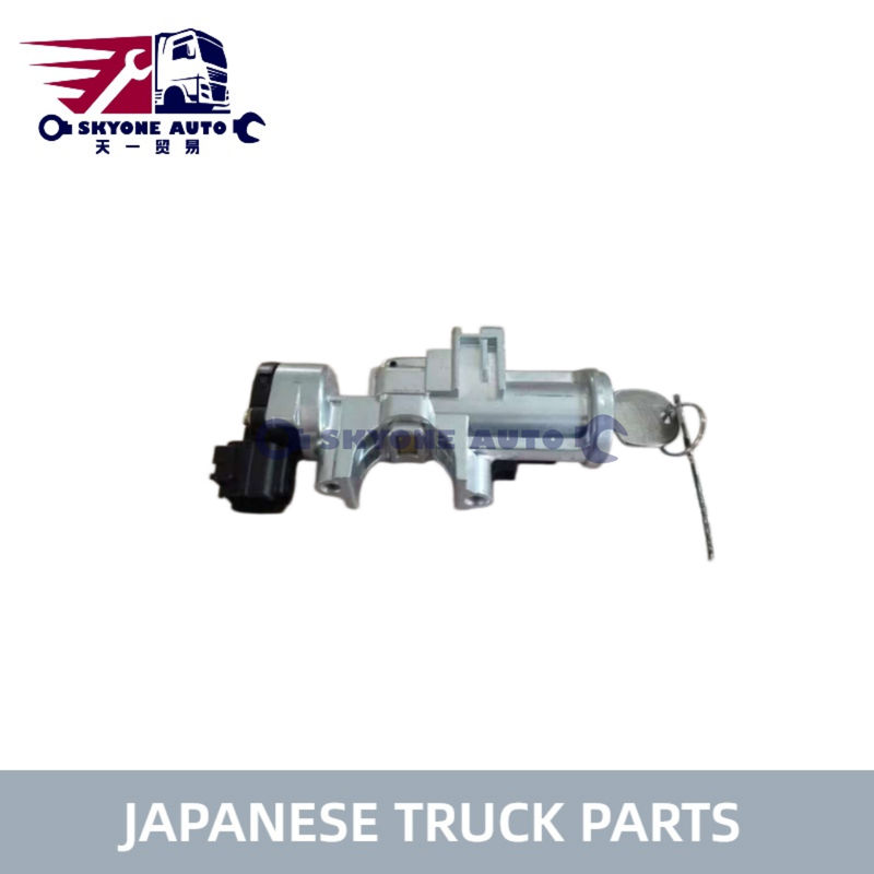 قطع غيار الشاحنات اليابانية مجموعة قفل القيادة 8-97387036-0 8973870360 لـ ISUZU VC46 700P 4HK1 ISUZU TRUCK PARTS